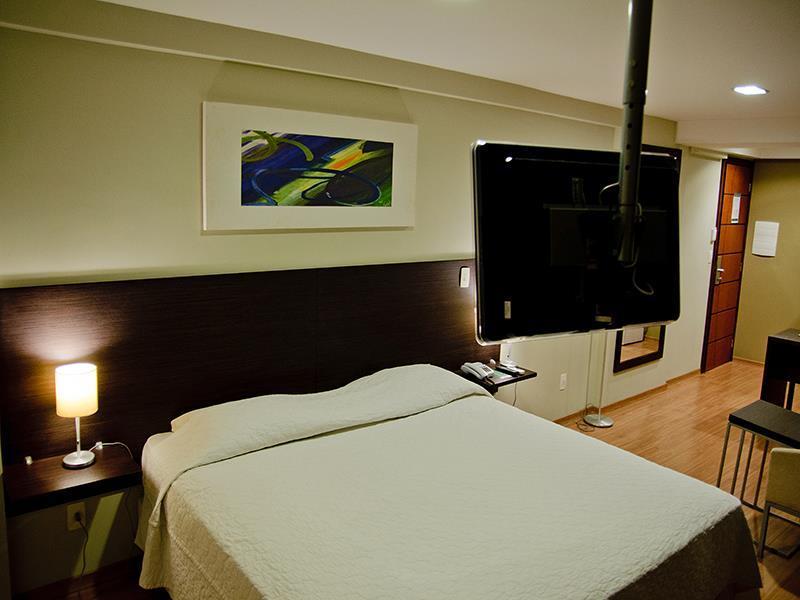 Mont Blanc Apart Hotel - Дуки-ди-Кашиас Экстерьер фото