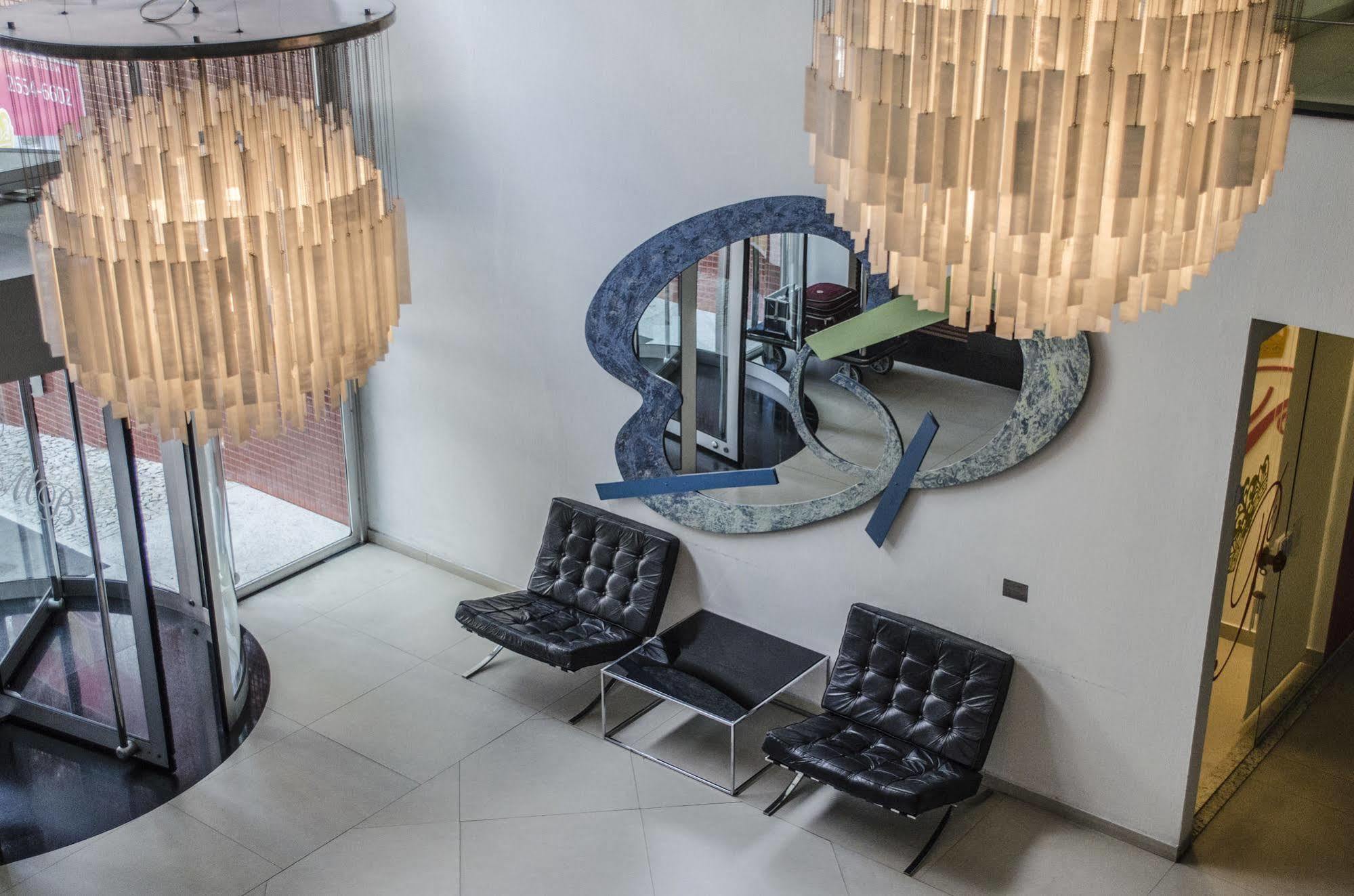 Mont Blanc Apart Hotel - Дуки-ди-Кашиас Экстерьер фото
